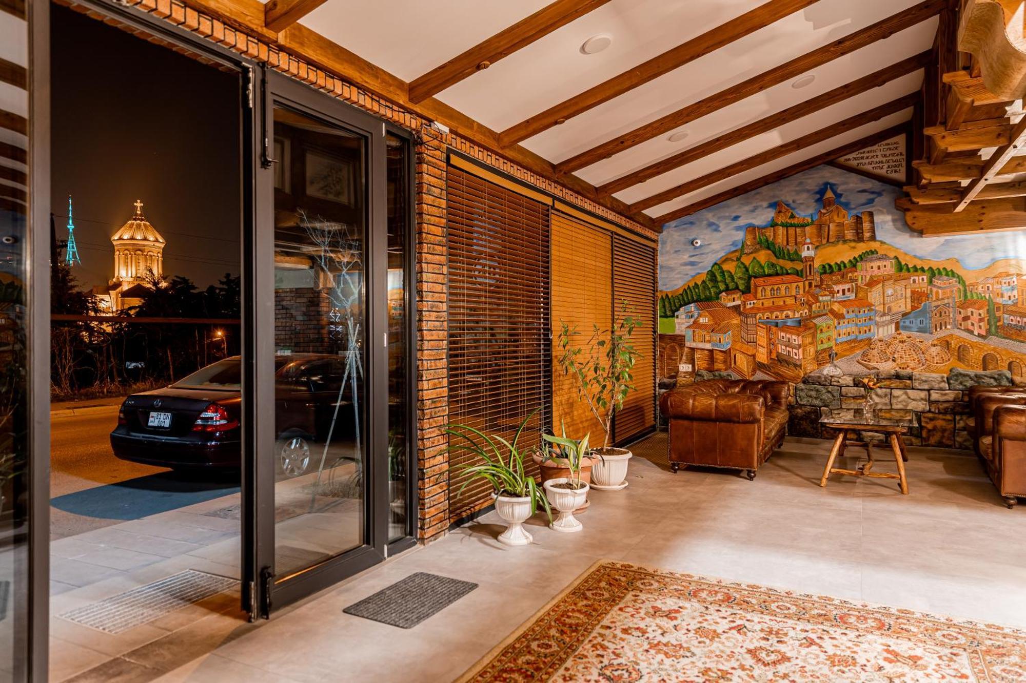 טביליסי Ivy Hotel מראה חיצוני תמונה